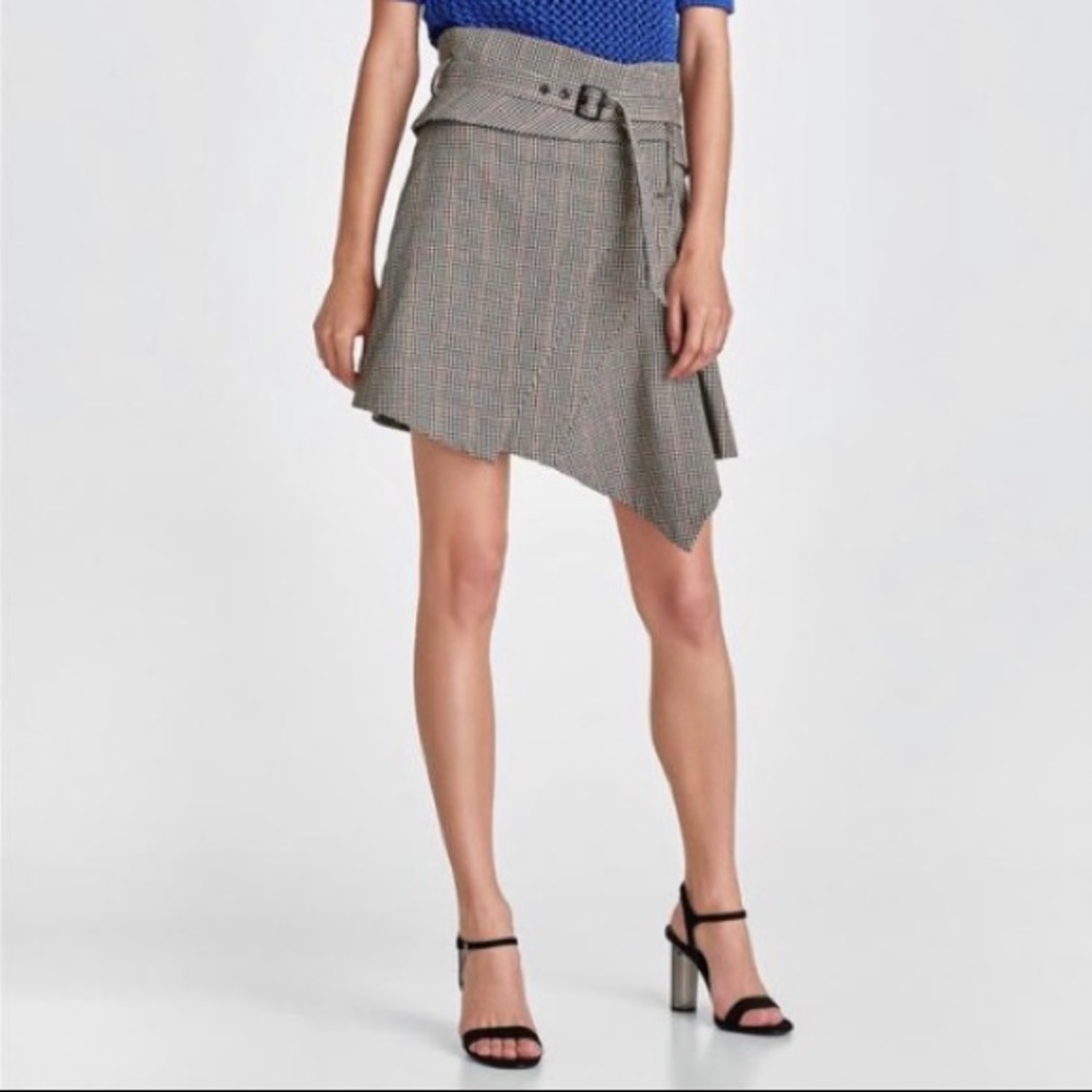 Zara Natural Check Asymmetrical Mini Skirt